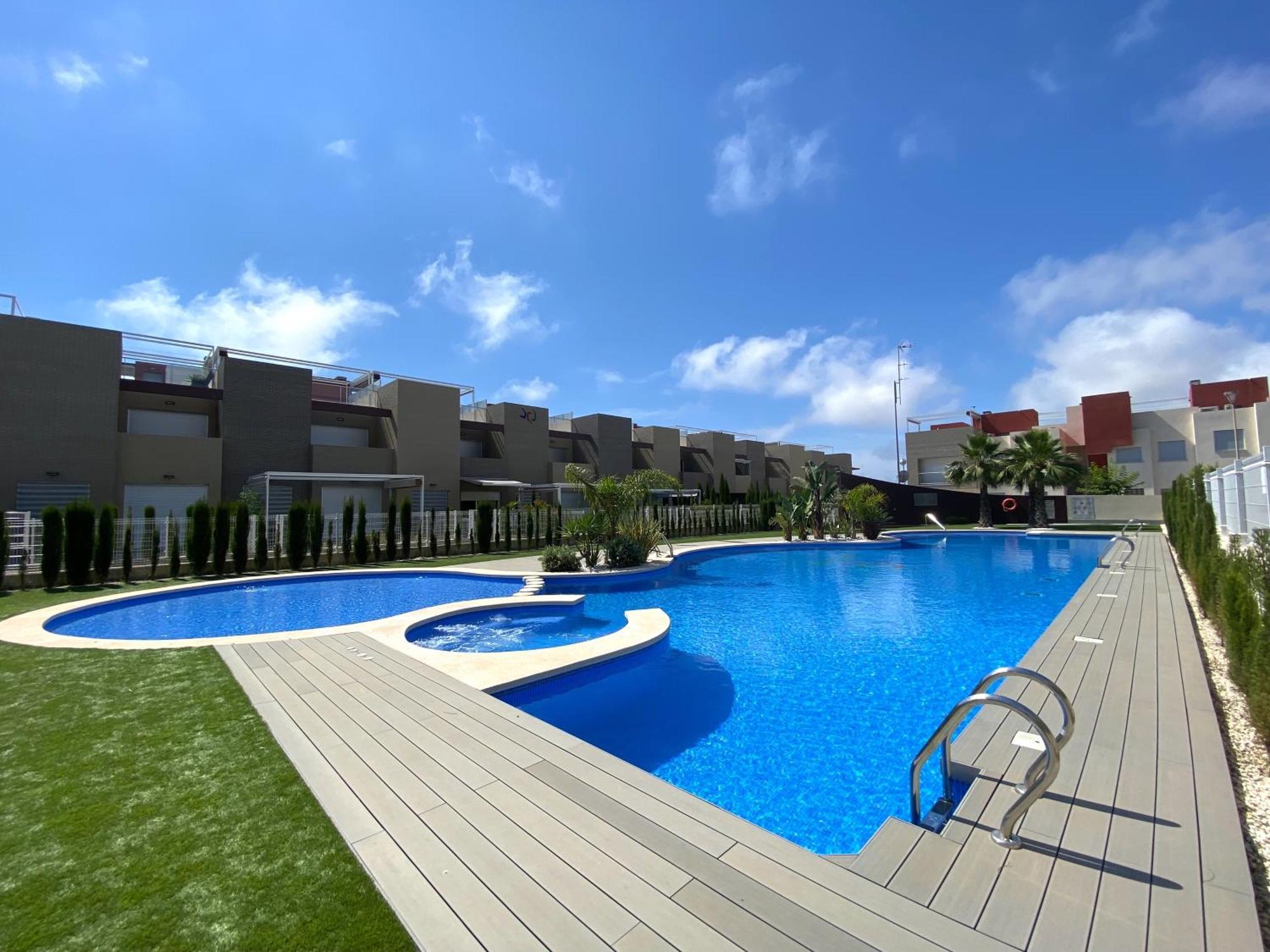Magnifico Apartamento De Planta Alta La Isla Torrevieja Zewnętrze zdjęcie