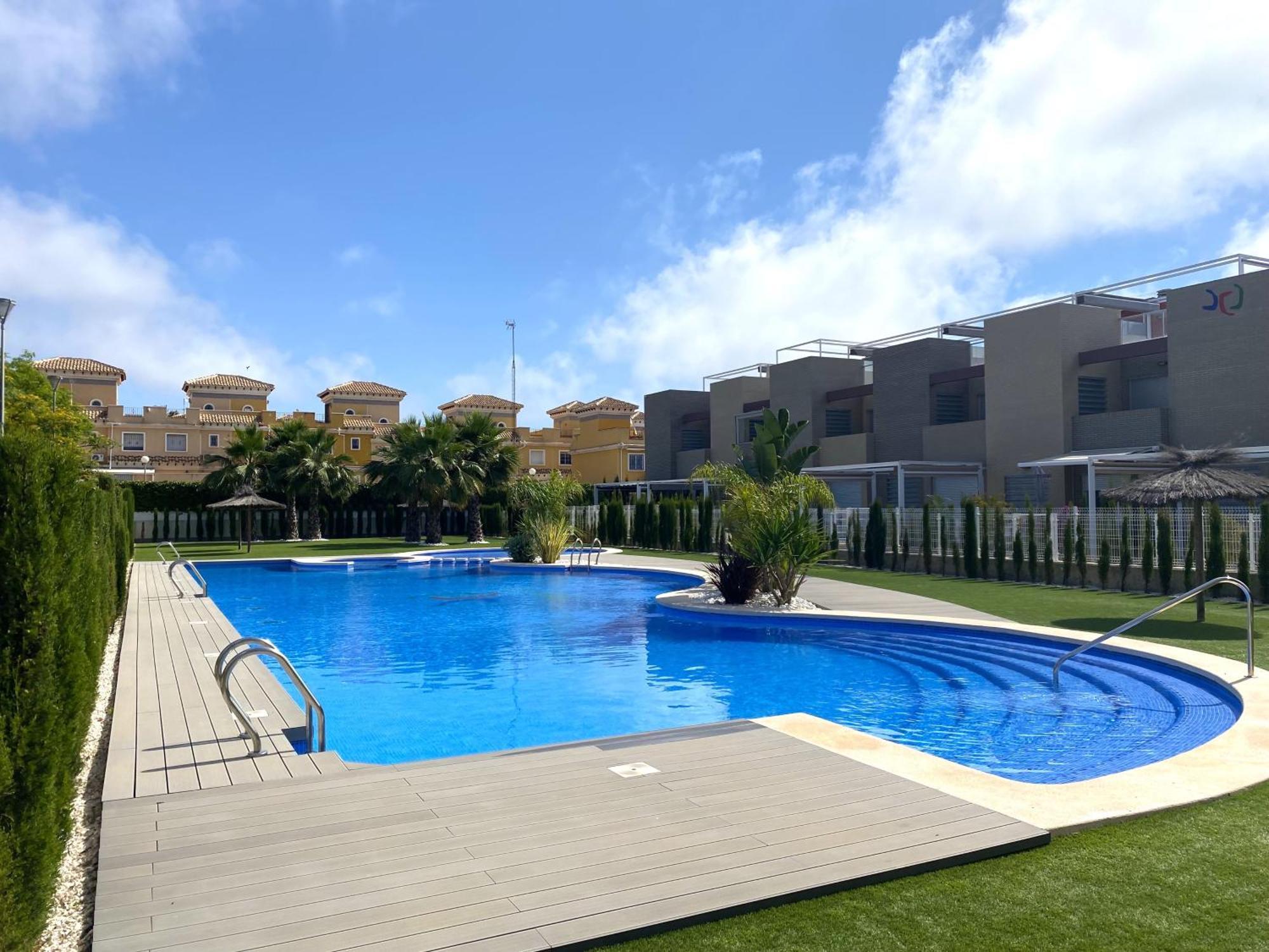 Magnifico Apartamento De Planta Alta La Isla Torrevieja Zewnętrze zdjęcie