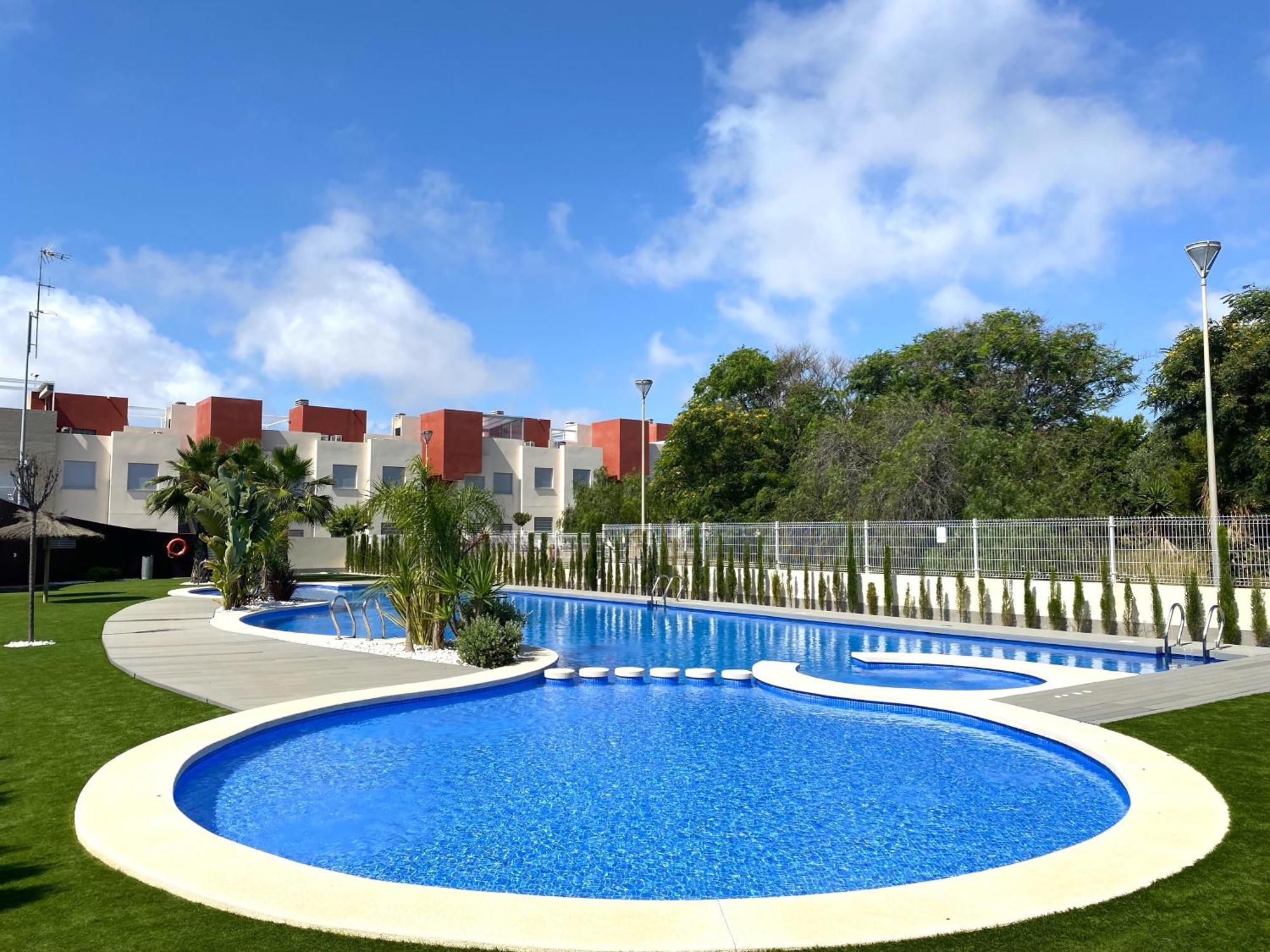 Magnifico Apartamento De Planta Alta La Isla Torrevieja Zewnętrze zdjęcie